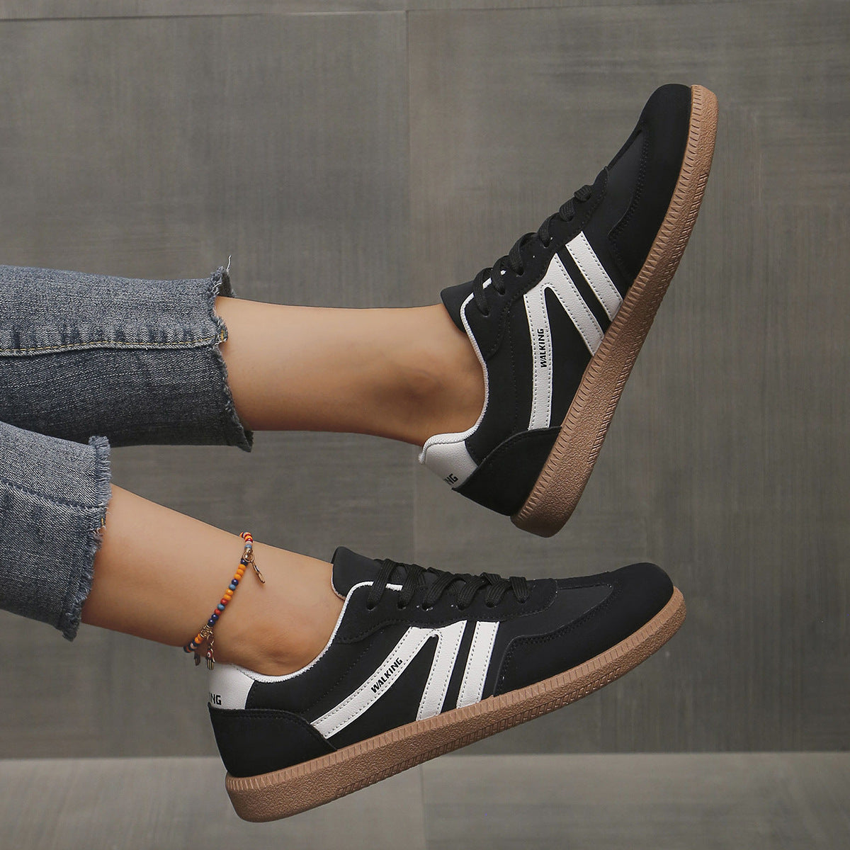 Liza™ Orthopaedic Trainers